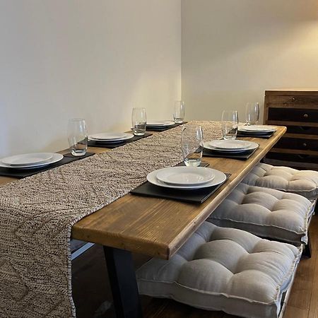 Stunning Beverley Bungalow W Fireplace, Private Parking, And Garden Екстер'єр фото